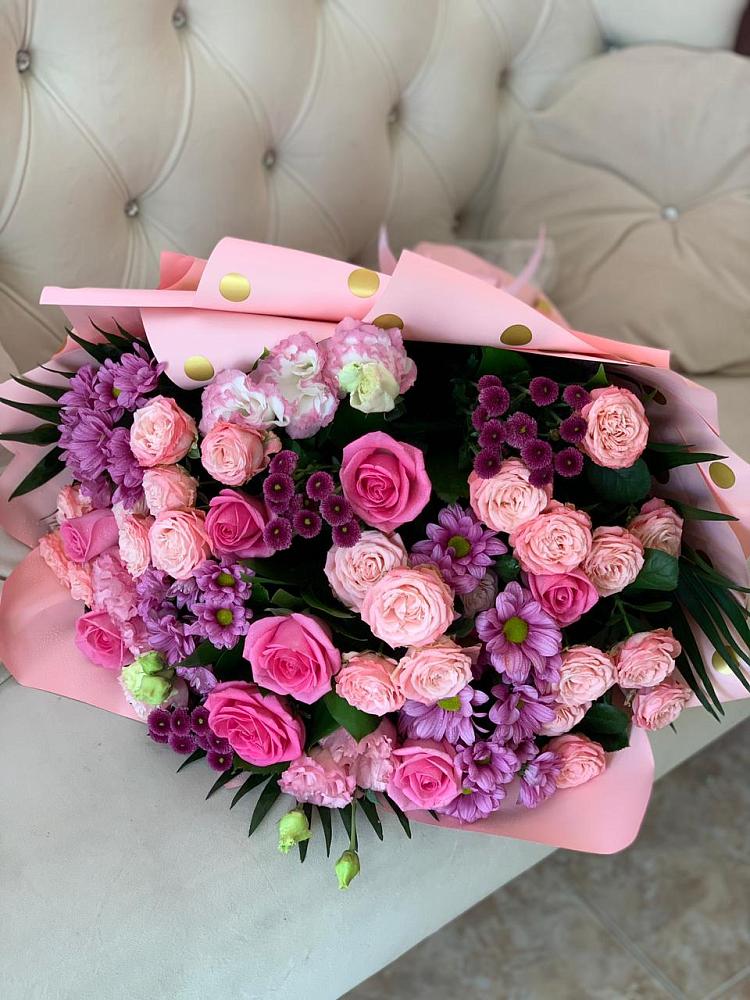 Букет цветов из: Хризантемы, Розы и Лизиантусы в Юшково