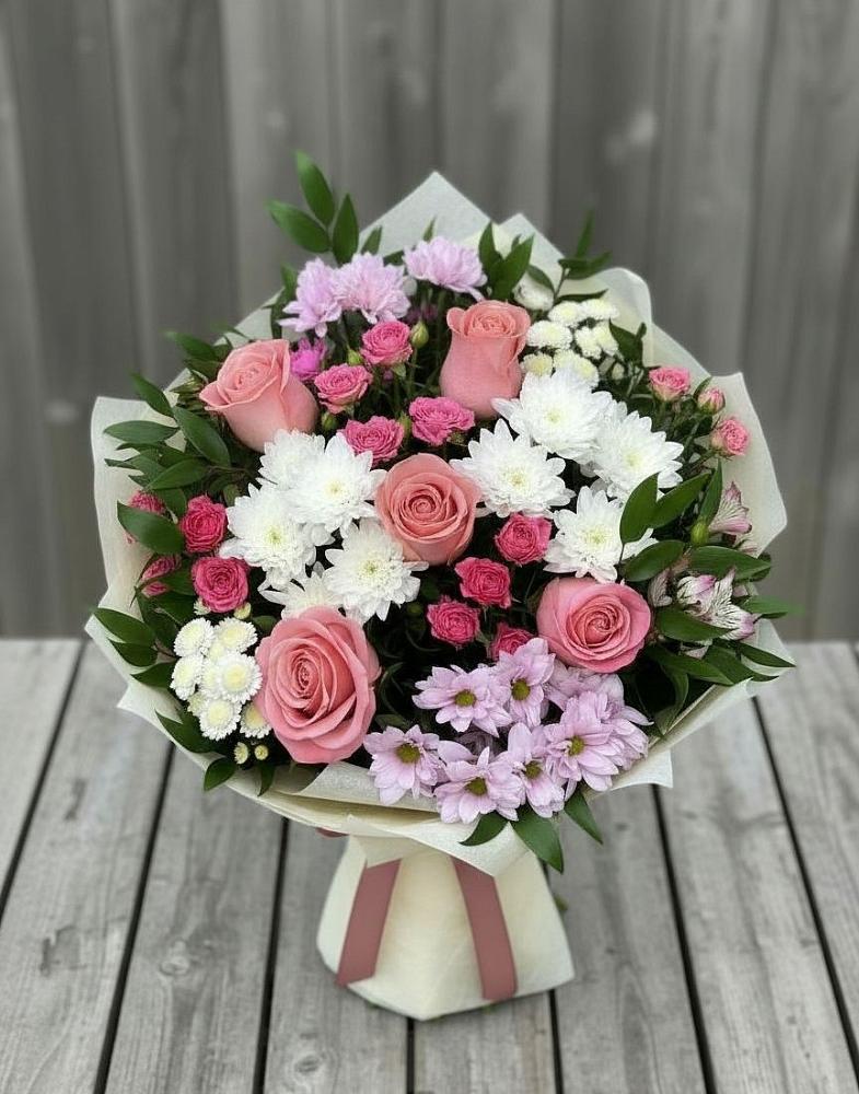 Букет цветов из: Альстромерии, Гвоздики, Розы и Хризантемы в Юшково