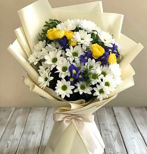 Букет цветов из:  Ирисы, Хризантемы и Розы #REPLACE_PRED# Юшково