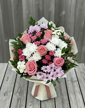 Букет цветов из:  Альстромерии, Гвоздики, Розы и Хризантемы в Юшково