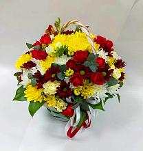 Цветочная композиция из Хризантемы и Розы в корзине в Юшково